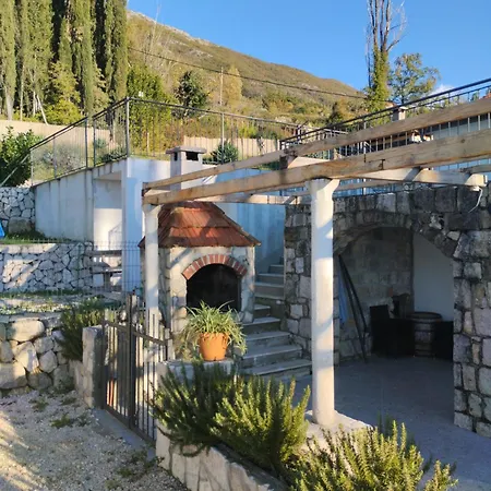 Lucijano Dubrovnik *