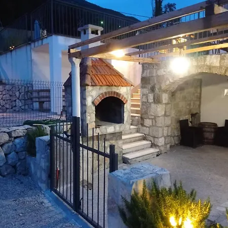 Lucijano Dubrovnik * Gruda