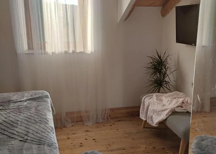 Lucijano Dubrovnik * Груда